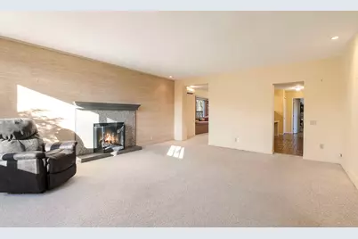 6629 W East Road, Three Oaks, MI 49128 - Photo 3