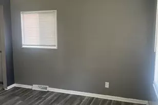 13046 Sherman Ave, Warren, MI 48089 - Photo 3