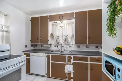 1821 E Cork Street, Kalamazoo, MI 49001 - Photo 13