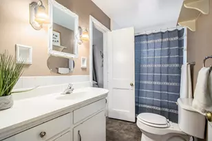 1821 East Cork Street, Kalamazoo, MI 49001 - Photo 11