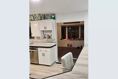 41357 Estate Drive, Sterling Heights, MI 48313 - Photo 5