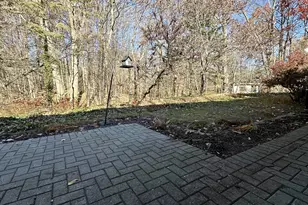 387 E Glenlord Rd, Saint Joseph, MI 49085 - Photo 7