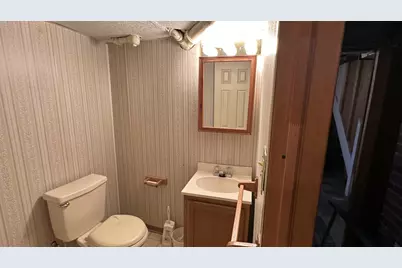 7280 Heyden Street, Detroit, MI 48228 - Photo 31