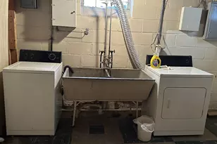 7280 Heyden St, Detroit, MI 48228 - Photo 27