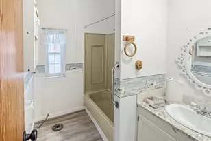 1208 Beaver Dam Dr NE, Belmont, MI 49306 - Photo 11