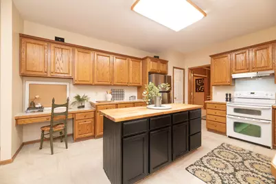 6837 Brickleton Court, Portage, MI 49024 - Photo 11