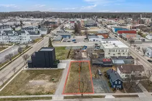 W Danaher St, Ludington, MI 49431 - Photo 3