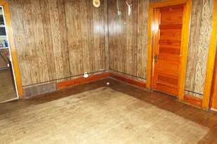 1211 26th St, Manistee, MI 49660 - Photo 9