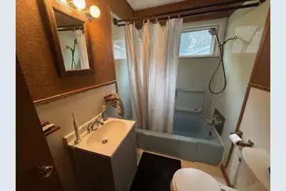 21133 26 Mile Road, Olivet, MI 49076 - Photo 9