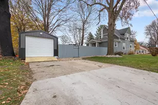 101 Haines St, Dowagiac, MI 49047 - Photo 23