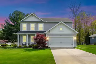 72597 Faye Ct, South Haven, MI 49090 - Photo 1