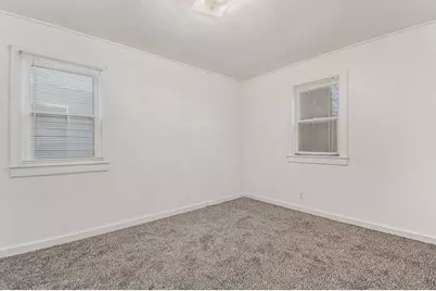 219 Wilbur Street SE, Grand Rapids, MI 49548 - Photo 11