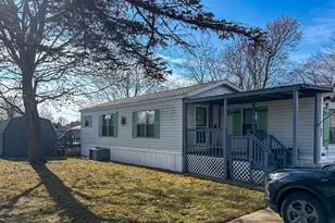 81 Cherry Ct, Muskegon, MI 49445 - Photo 1