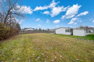 301 Hidden River Dr, Adrian, MI 49221 - Photo 27