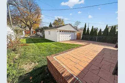 9949 Sterling Avenue, Allen Park, MI 48101 - Photo 5