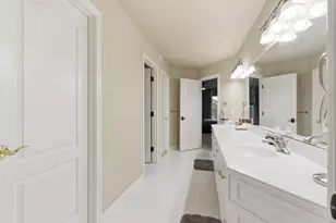 5520 Whitehall Blvd, Rochester, MI 48306 - Photo 47