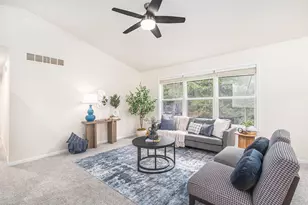 5570 Briarhill Ct, Portage, MI 49024 - Photo 3