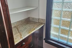 1210 Guernsey Ct, Saint Joseph, MI 49085 - Photo 15