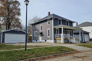 1210 Guernsey Ct, Saint Joseph, MI 49085 - Photo 1