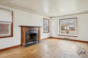 10867 Balfour Rd, Detroit, MI 48224 - Photo 3