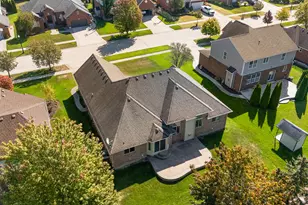 50247 Cheltenham Dr, Macomb, MI 48044 - Photo 17