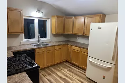 217 Cedar Street, Paw Paw, MI 49079 - Photo 7