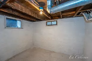 211 N Division St, Spring Lake, MI 49456 - Photo 23