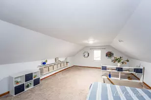 211 N Division St, Spring Lake, MI 49456 - Photo 11