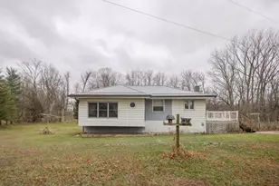 11102 S 34th St, Vicksburg, MI 49097 - Photo 3