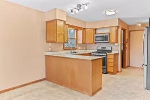 182 Twin Lake Dr, Onsted, MI 49265 - Photo 7