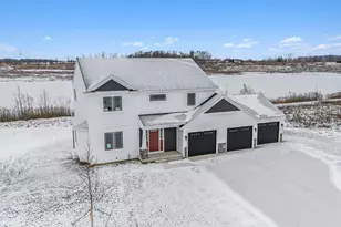 246 Wren Ct, Caledonia, MI 49316 - Photo 1