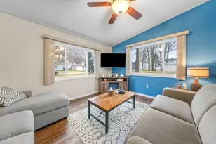 10833 1st St, Canadian Lakes, MI 49346 - Photo 25