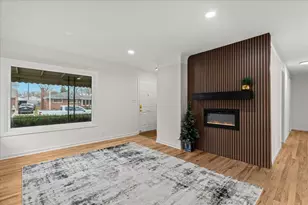 29256 Brody Ave, Westland, MI 48185 - Photo 5