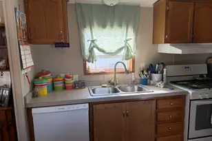 2706 Patrick Henry Ct, Potterville, MI 48876 - Photo 3