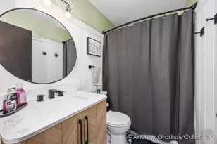 10533 Scenic Pines Ct NE, Rockford, MI 49341 - Photo 19