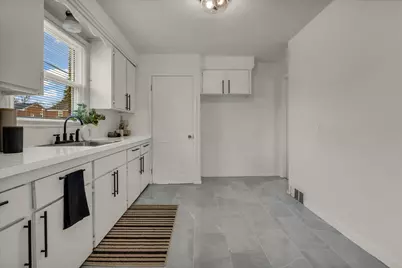 15518 Kentfield Street, Detroit, MI 48223 - Photo 11