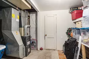 145 Vanarmon Ave, Battle Creek, MI 49017 - Photo 19