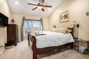 231 Embury Dr, Battle Creek, MI 49014 - Photo 13