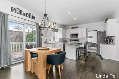 33 Fox Point Court NE, Ada, MI 49301 - Photo 9