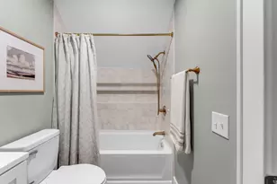 1233 Emerald Ave NE, Grand Rapids, MI 49505 - Photo 37