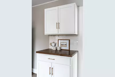 1233 Emerald Avenue NE, Grand Rapids, MI 49505 - Photo 11