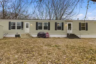 5076 Zachary Ct, Hudsonville, MI 49426 - Photo 3