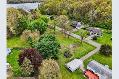 18 & 19 Elizabeth Drive, Three Rivers, MI 49093 - Photo 11