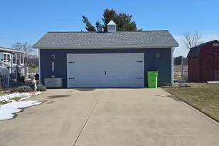 1051 Brink Rd, Bronson, MI 49028 - Photo 53