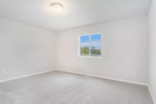 12823 High Ridge Ct, Freeport, MI 49325 - Photo 9