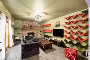 408 Arlington Dr, Rochester Hills, MI 48307 - Photo 13