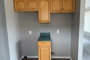 20812 Woodward St, Clinton Twp, MI 48035 - Photo 11