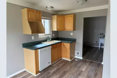 20812 Woodward Street, Clinton Twp, MI 48035 - Photo 9