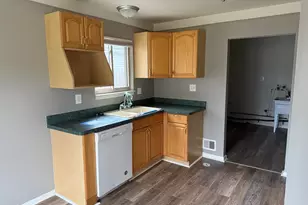 20812 Woodward St, Clinton Twp, MI 48035 - Photo 9