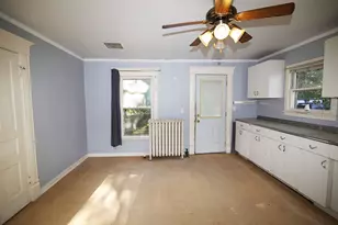 409 Portage Ave, Three Rivers, MI 49093 - Photo 5